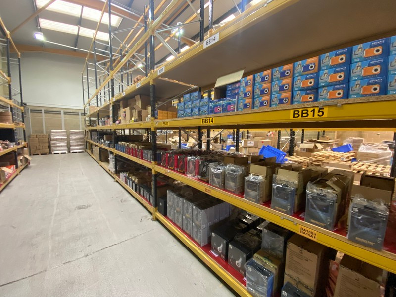 Lambert Smith Hampton - Southampton - Assets Of A Retail/Commercial Specialist Technology Distributor, Including Stock - Auction Image 4